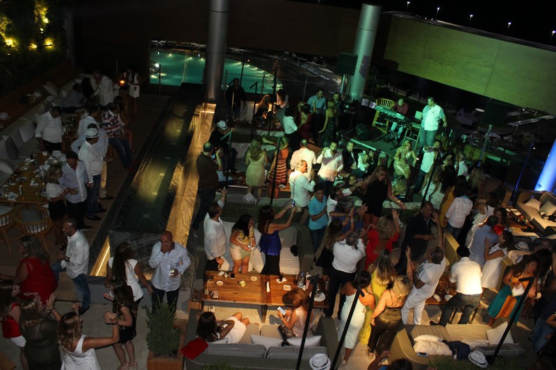 SkyLounge rooftop on Saturday Night